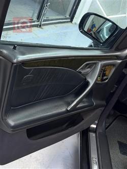 مرسيدس بنز E-Class